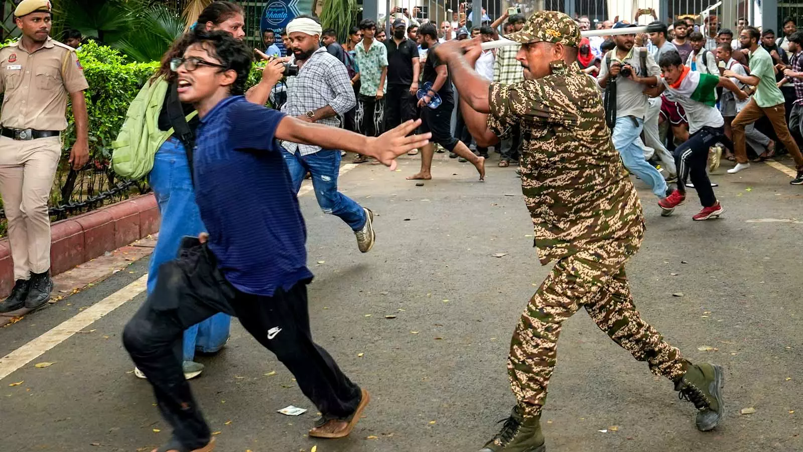 CJP protest – police beating protesters